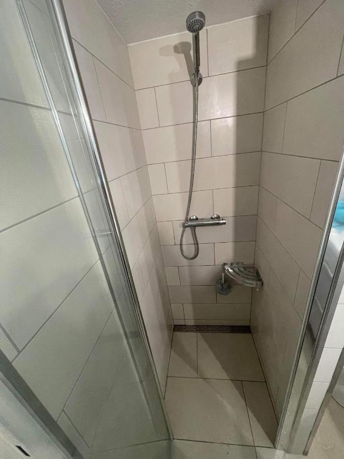Maisonnette Climatisee Dans Residence Naturiste Leucate Exterior photo